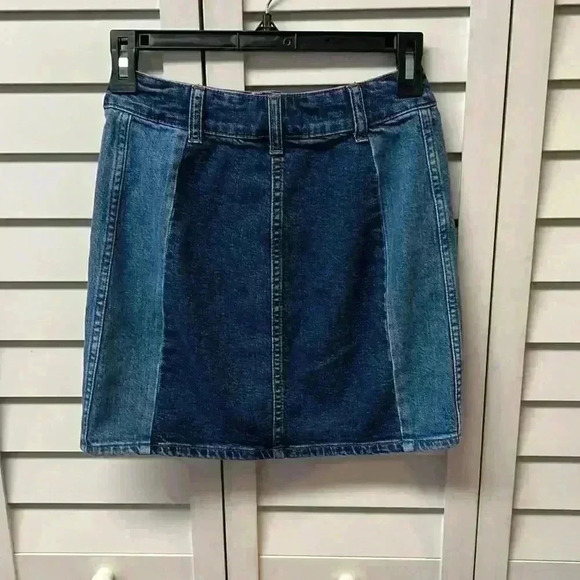 Madewell Stretch Denim Straight Pieced Edition Mini Skirt - Size 23 - Picture 3 of 3